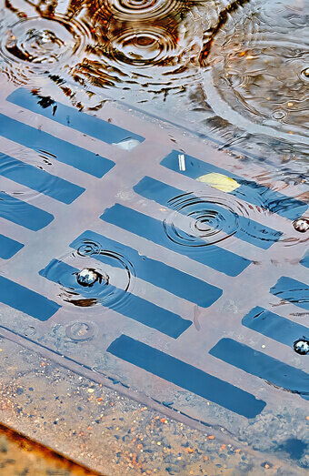 https://blockeddrainsnorthbeach.com.au/uploads/2025/07/stormwater-drains-58152.jpg